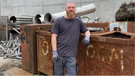 skrotspecialisten-odense-jern-metalhandel-pladsmand655x655-1