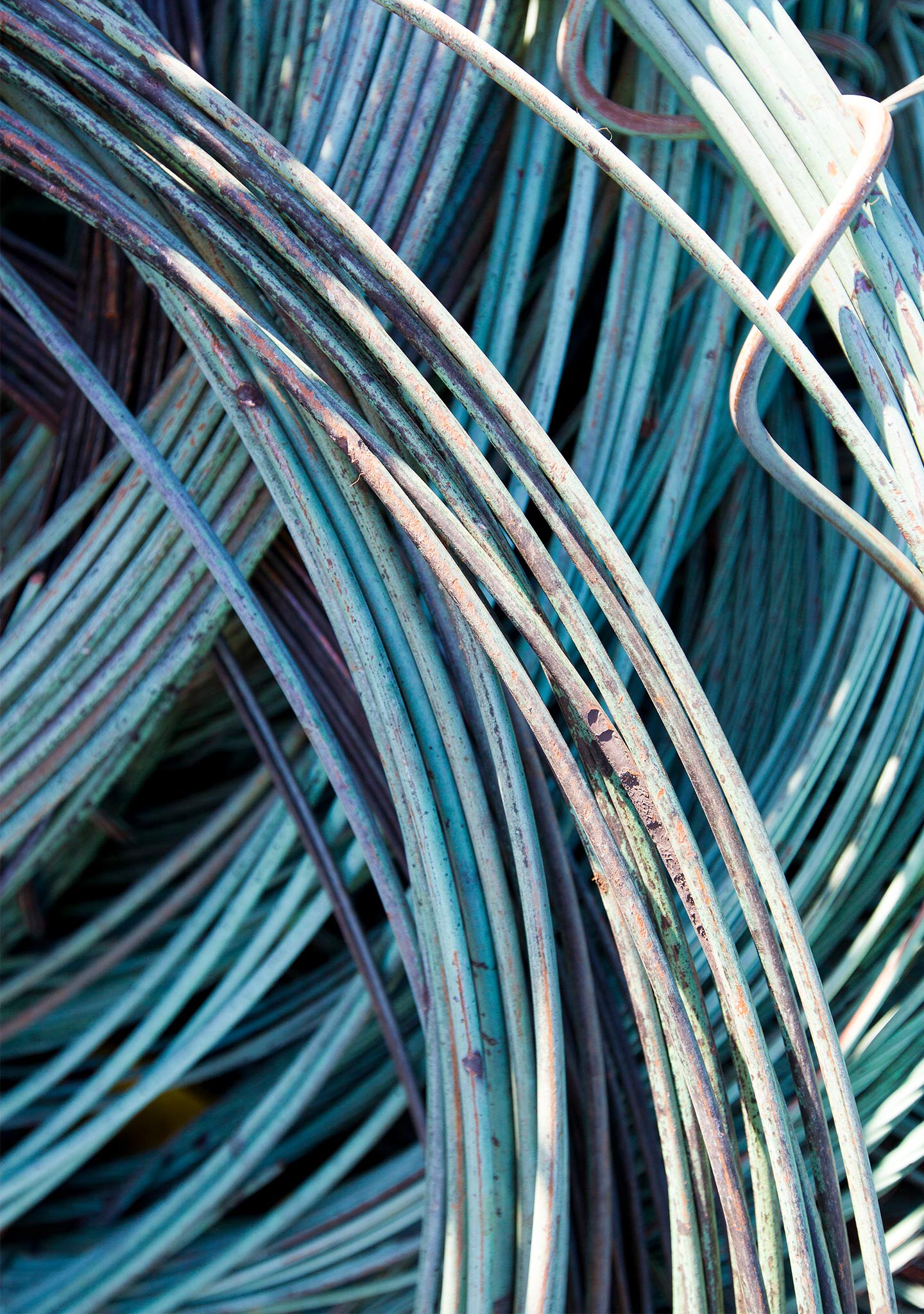 overhead-wire Blå køreledninger til genanvendelse.