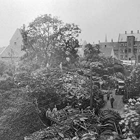 HJHansen Recycling Group. Historie 1890, stor skrotplads i Vestergade